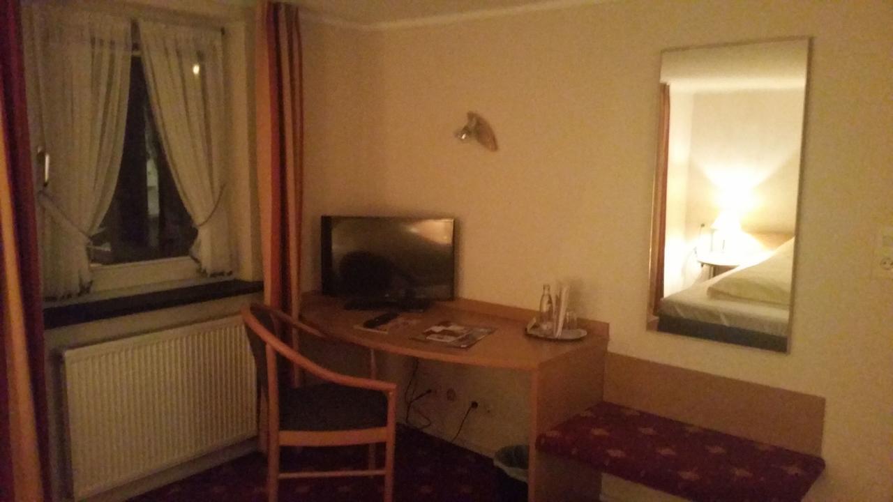 Land-Gut Hotel Zur Bruecke Garni Drolshagen Exteriér fotografie