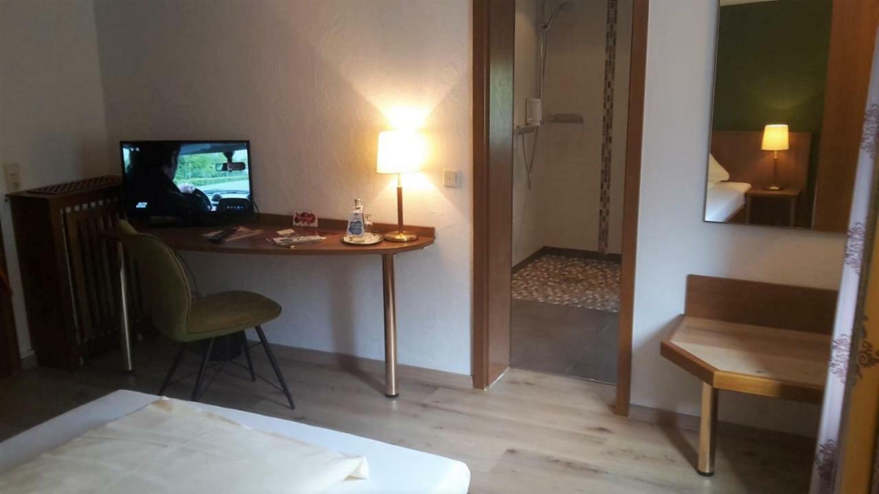 Land-Gut Hotel Zur Bruecke Garni Drolshagen Exteriér fotografie